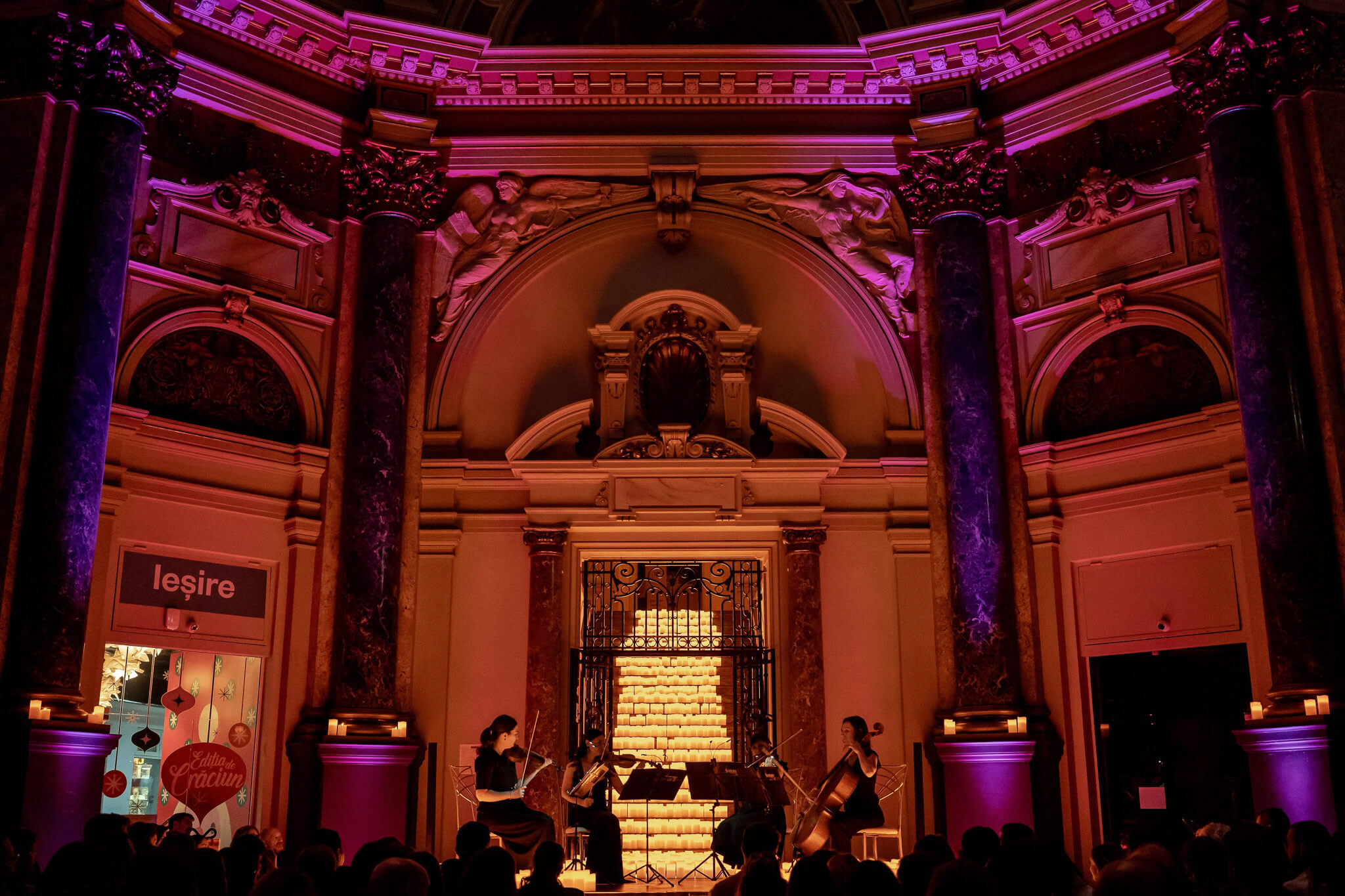 Art Safari · București — La lumina lumânărilor